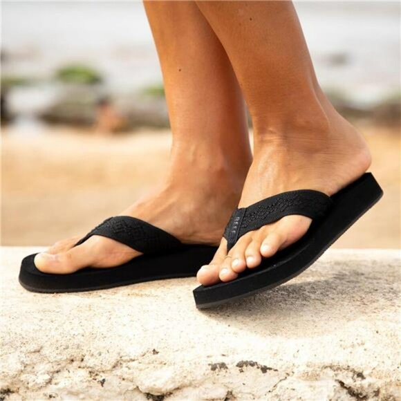 Womens Black Flip Flops Comfortable Beach Sandals Lightweight EVA Foam Slides - Picture 6 of 7